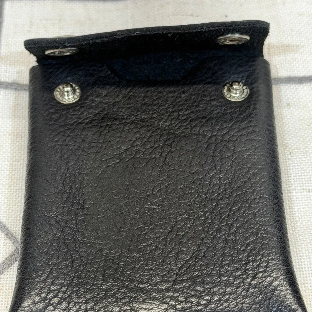 Latico Leather Card Case Pouch OS Black Snap Closure Pebbled Minimalist